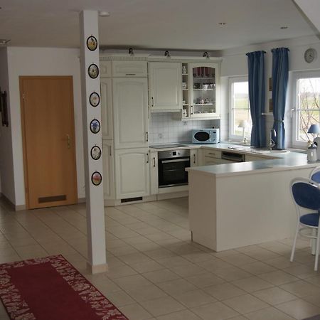 Grosse Ferienwohnung Heiligenstedten ภายนอก รูปภาพ